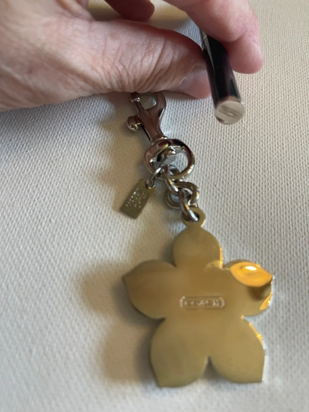 COACH White Enamel Flower Keychain Charm and Coach Pen - Picture 5 of 6
